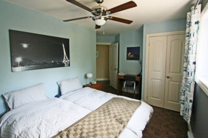 Room 8 of 19