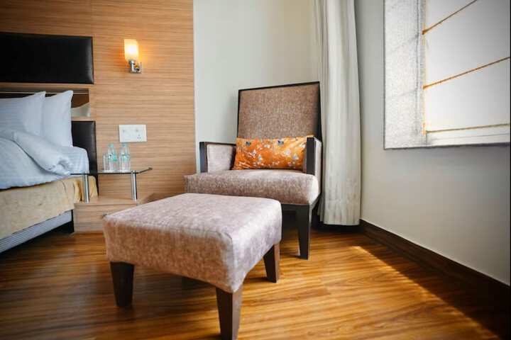 Room 3 of 21