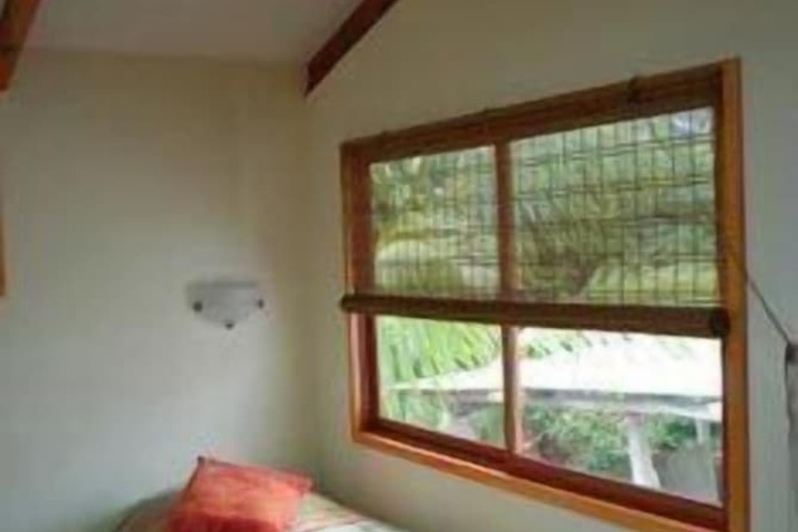 Room 7 of 28