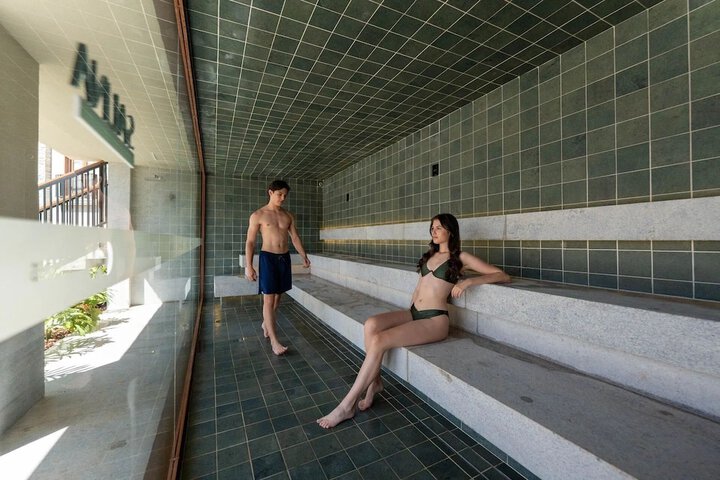 Spa 19 of 37