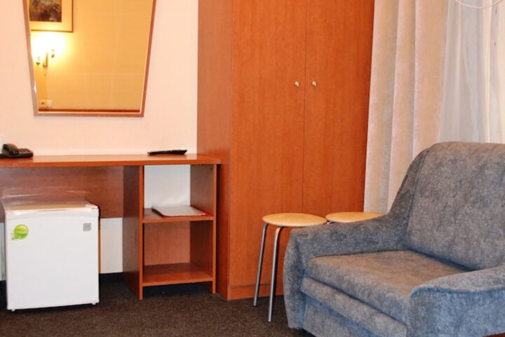 Room 25 of 64
