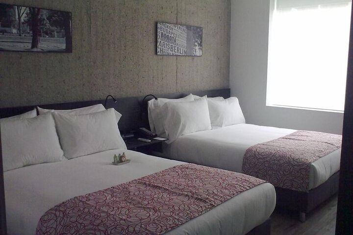 Room 12 of 74