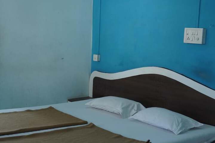 Room 16 of 55
