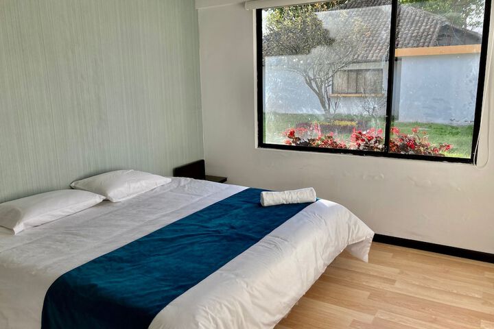 Room 6 of 38