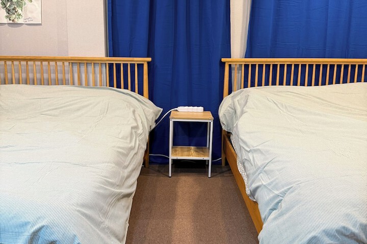 Room 14 of 42