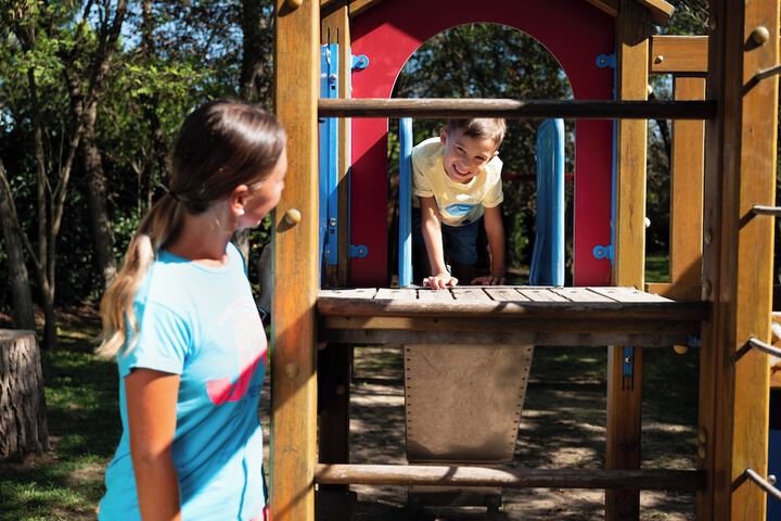Childrens Activities 67 of 98