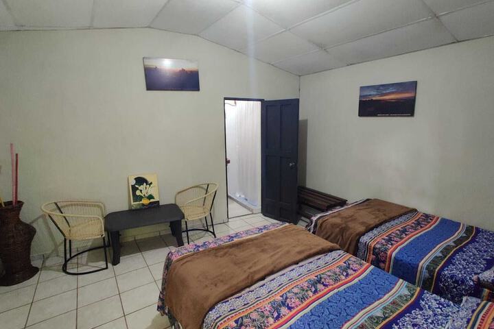 Room 14 of 48