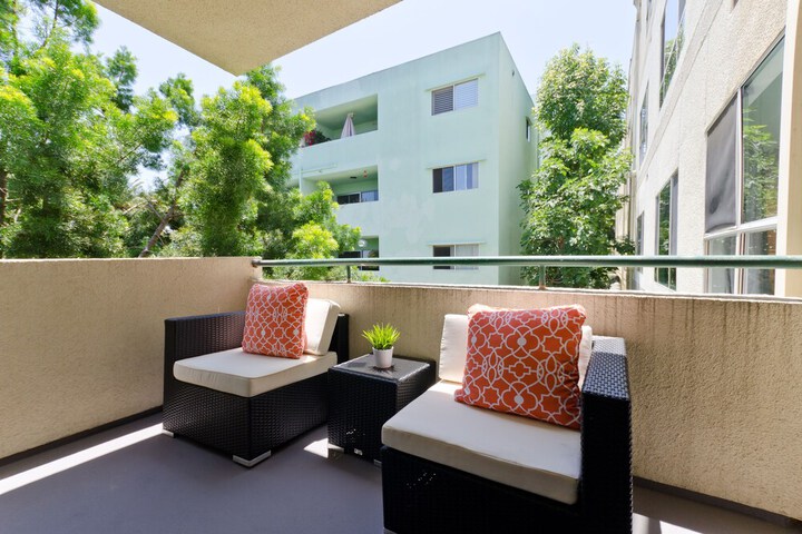 Terrace/Patio 17 of 25