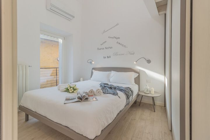 Room 5 of 21