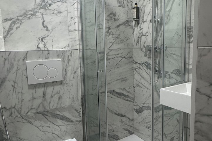 Bathroom Interior Photo