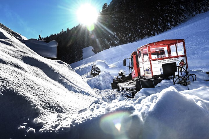 Snow and ski sports