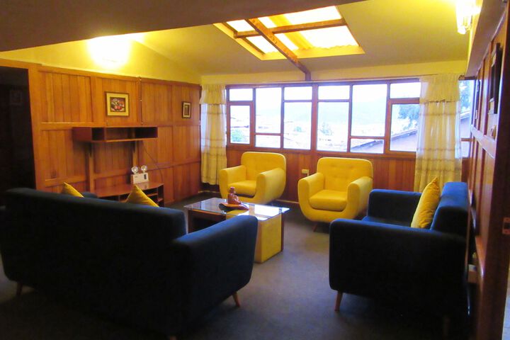 Room 9 of 64