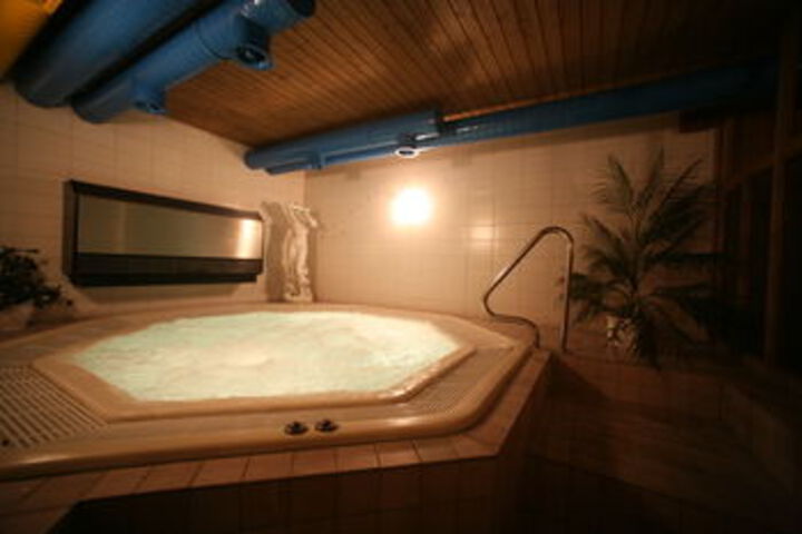 Spa 101 of 106