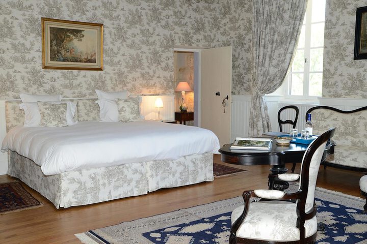 Room 5 of 64