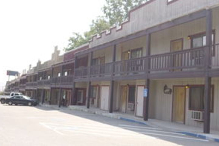 Property Grounds 129 of 145