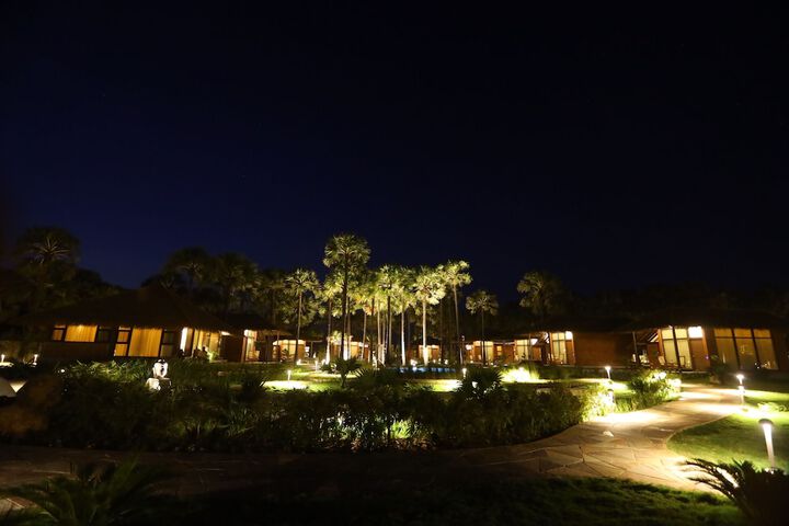 Hotel Exterior 84 of 97