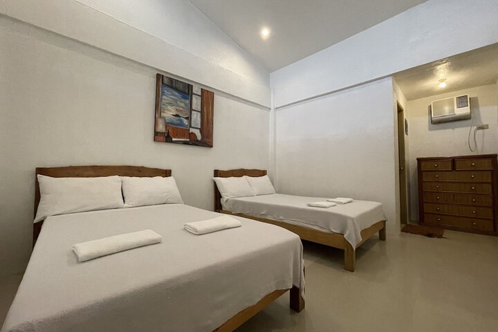 Room 18 of 59