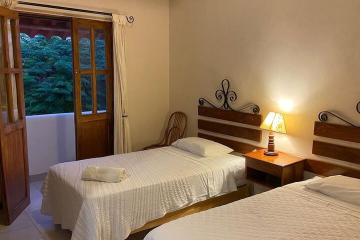 Room 5 of 49