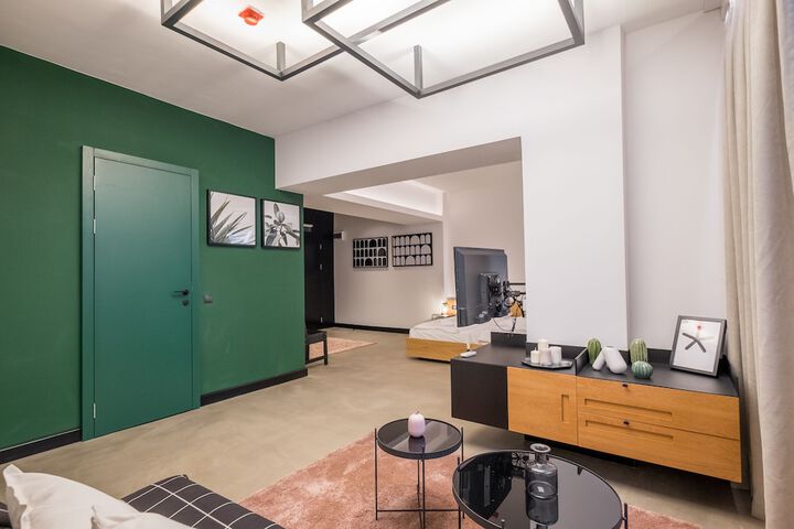Room 55 of 76