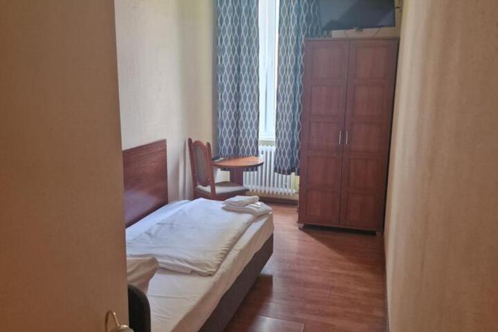 Photo 16