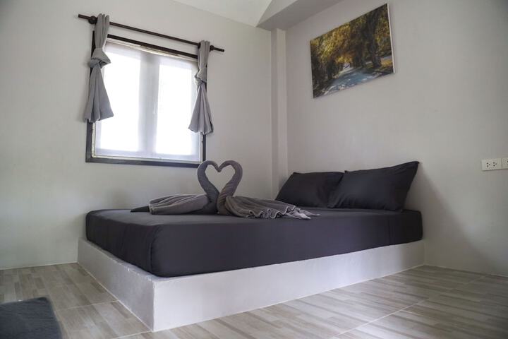 Room 25 of 96