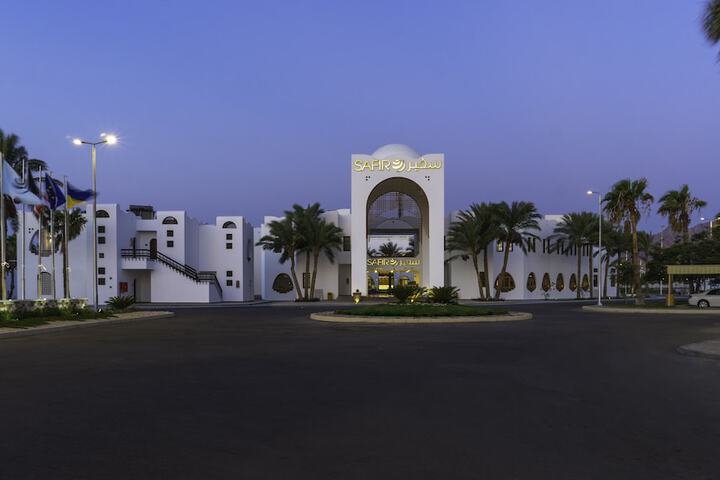 Hotel 72 of 75