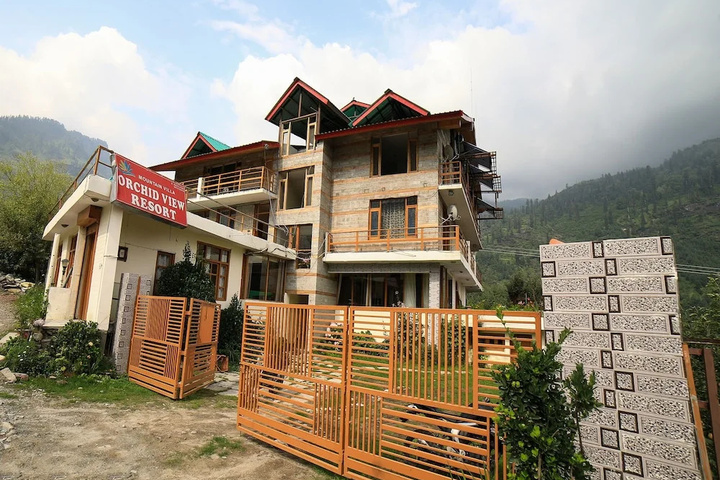 OYO 16368 Home Apple View Premium Studio Shanag