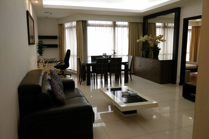 Room 22 of 68