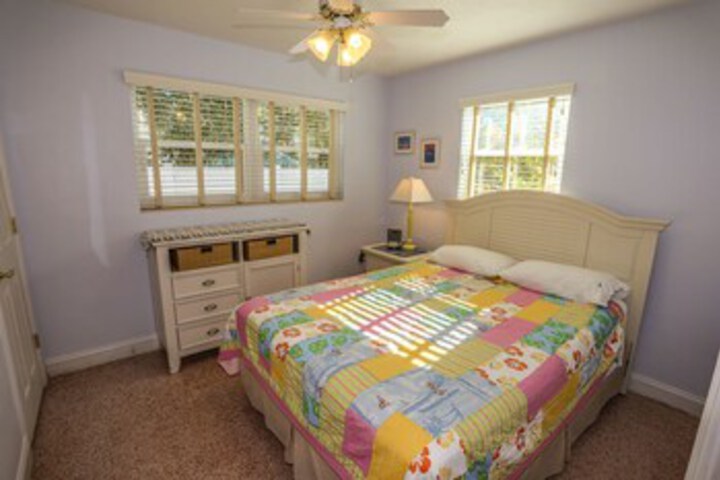Room 27 of 28