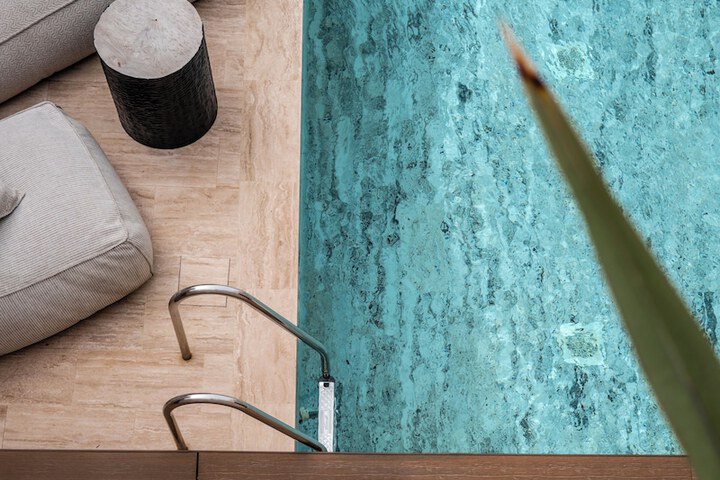 Pool 59 of 110