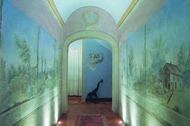 Ballroom/Hall 88 of 123