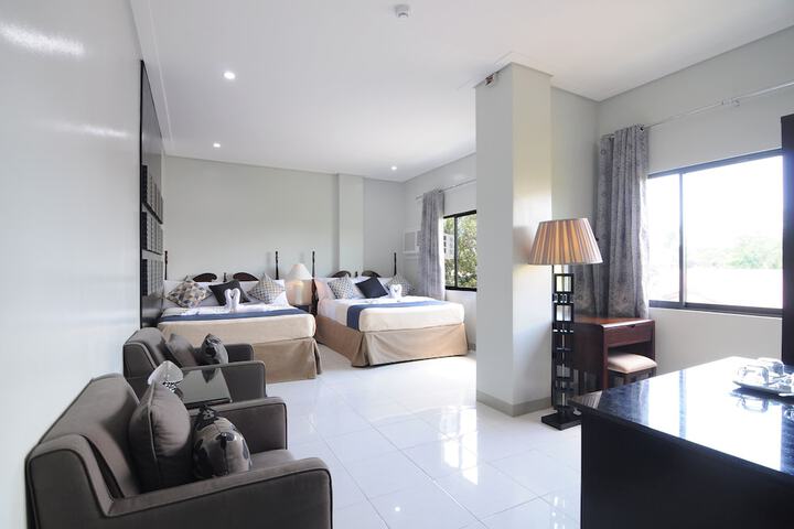 Room 4 of 41