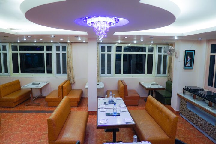 Business Center 53 of 69
