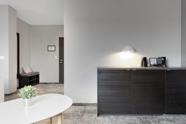 Room 36 of 60