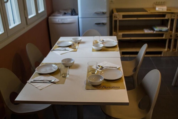 Breakfast/Coffee Service 13 of 37