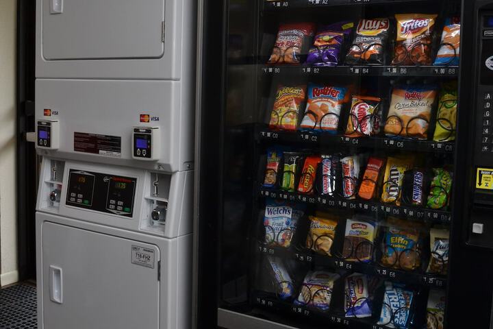 Vending machine