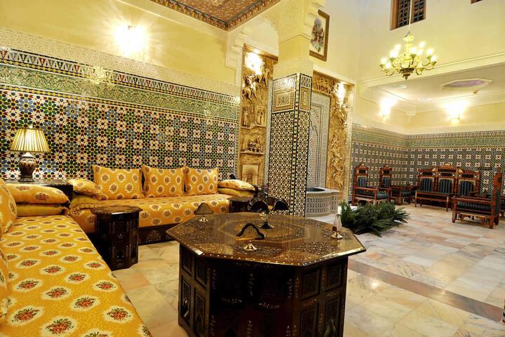 Hotel Interior 7 of 29