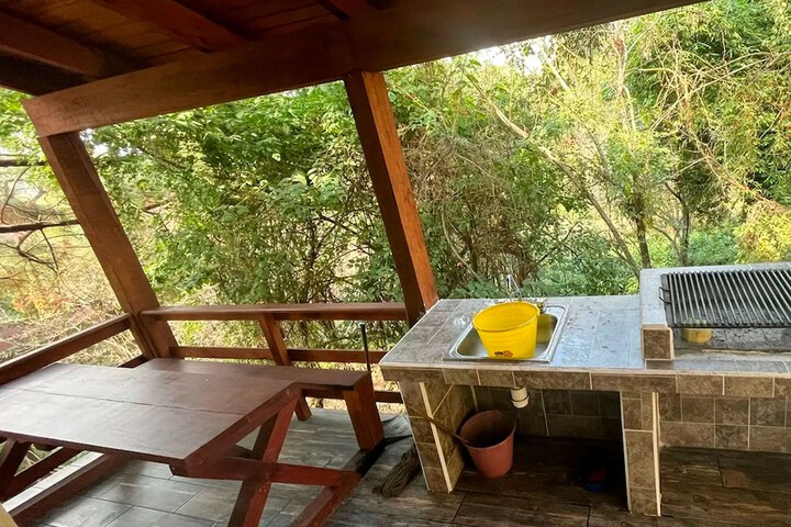 Terrace/Patio 5 of 10