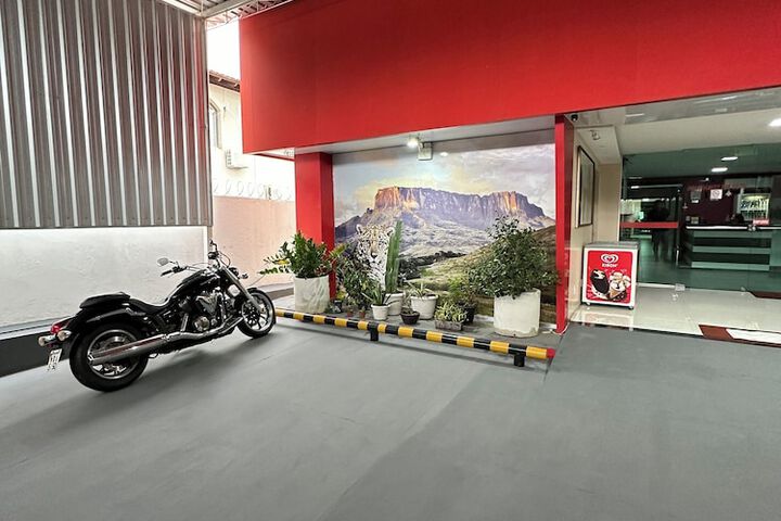 Hotel 4 of 76