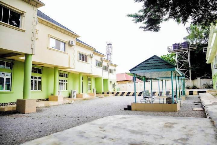 Hotel 74 of 79