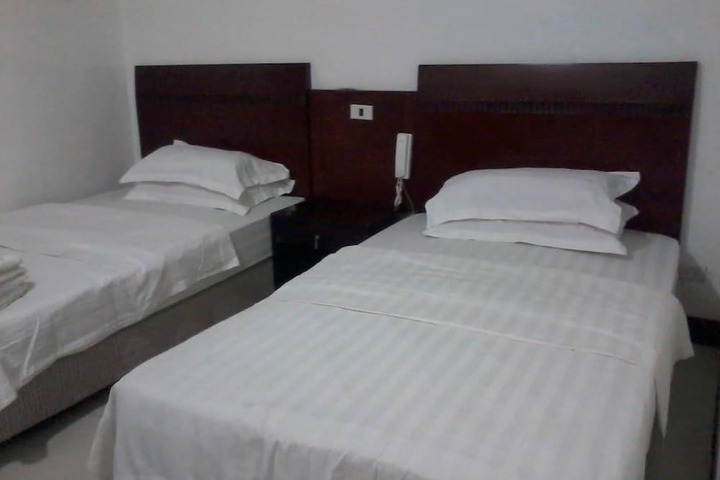Room 7 of 22
