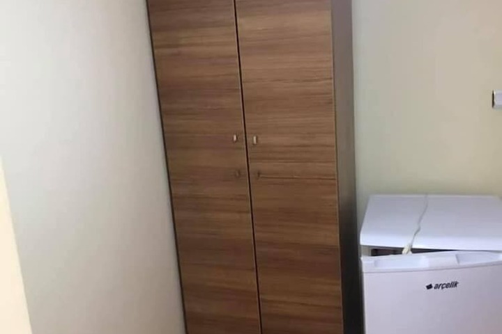 Room 18 of 18