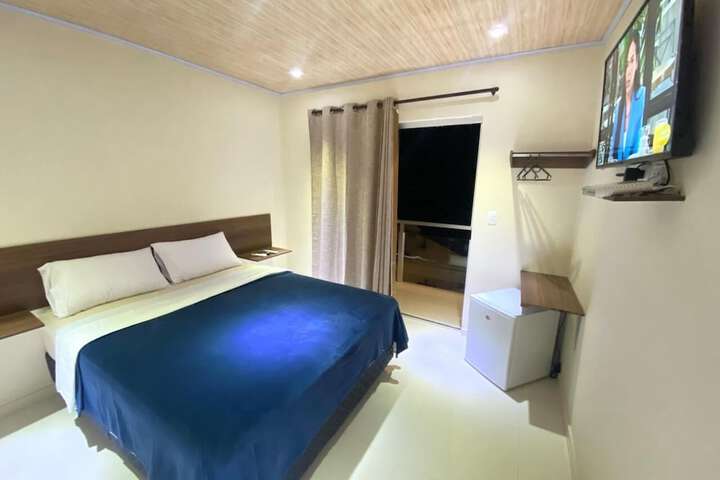 Hotel Junior