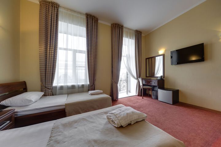 Room 5 of 30