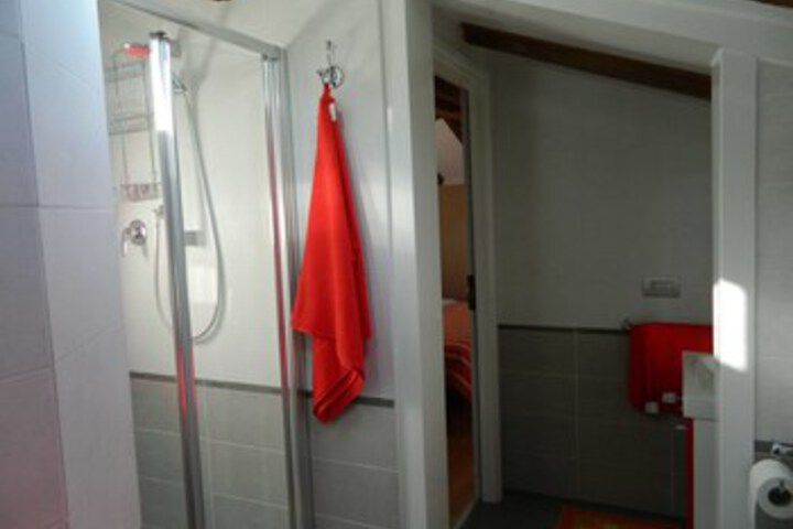 Room 7 of 22