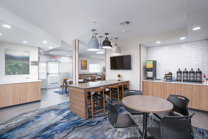 Breakfast area
