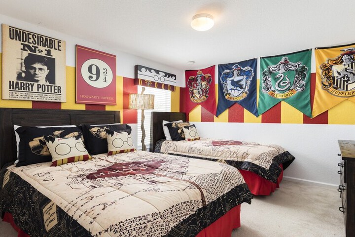 Room 39 of 710