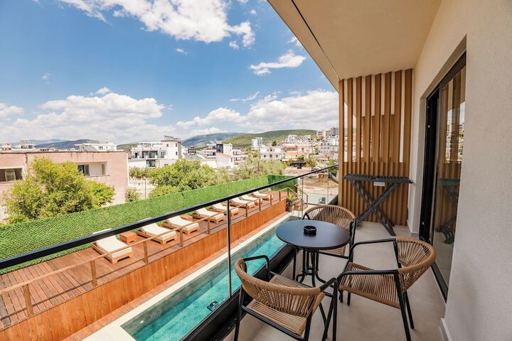 Terrace/Patio 133 of 244