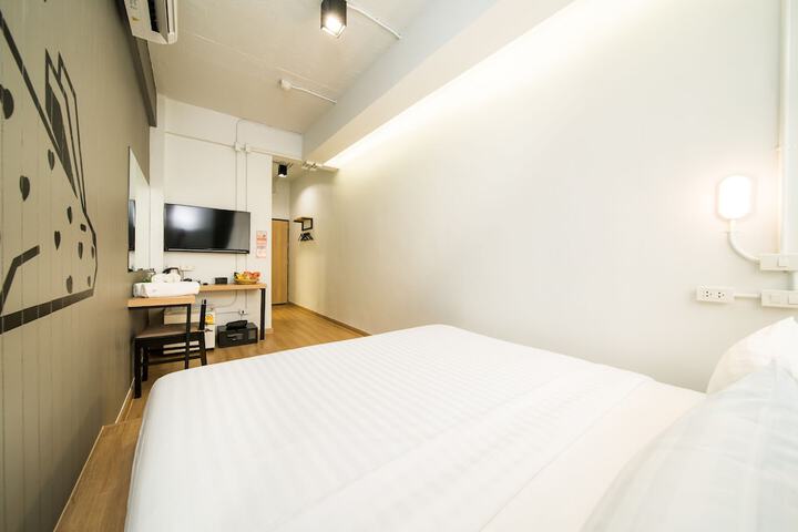 Room 20 of 96