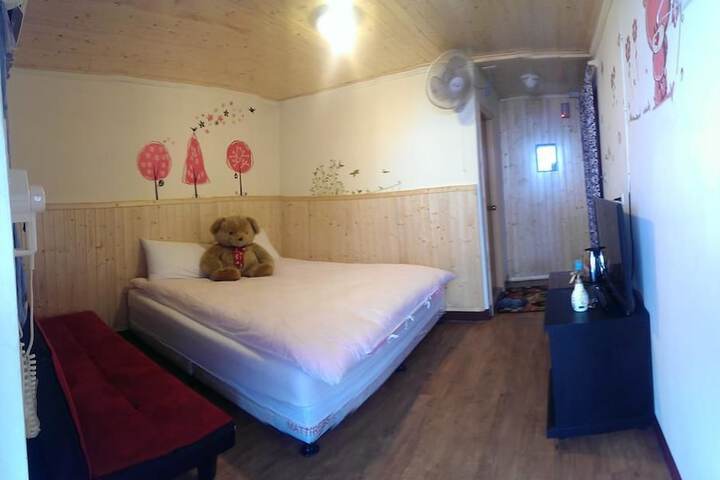 Room 10 of 41